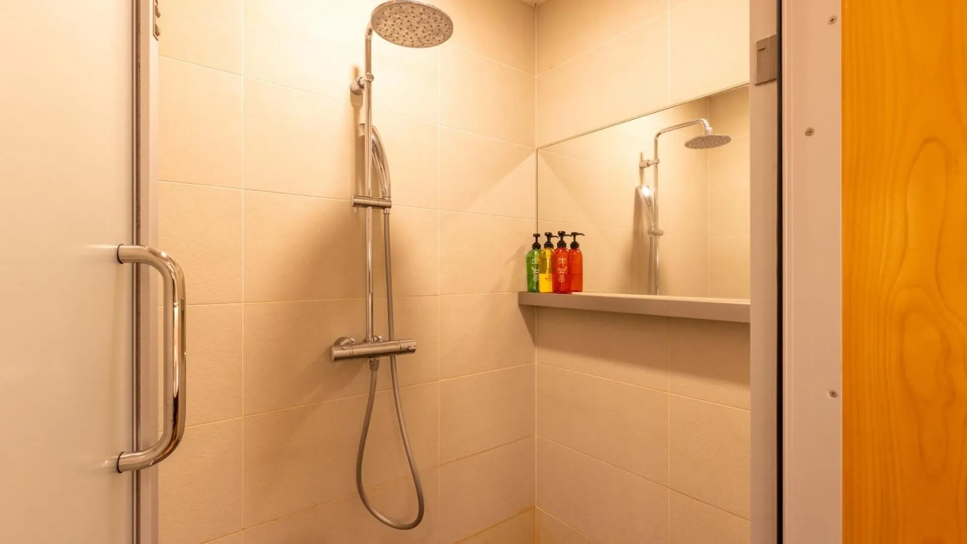 האקונה Yoshiike Ryokan